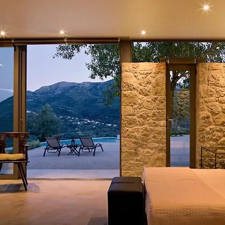 The Elegant Mill Willa Platístoma