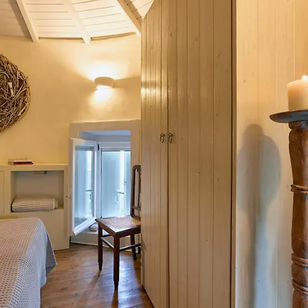 The Elegant Mill * Platístoma