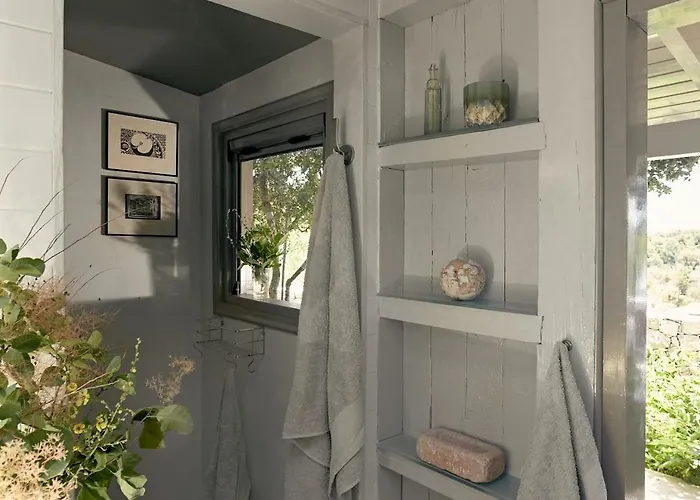 The Elegant Mill Villa *